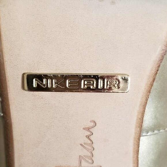 Cole Haan Womens 9B Nike Air Gold Patent Leather Heel Sling Back Open Toe Heels - Picture 10 of 12